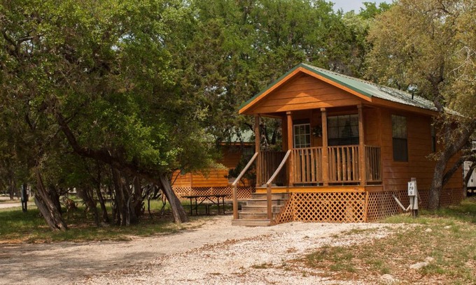 Lakehills Complejo | Medina Lake Camping Resort Cabin 5