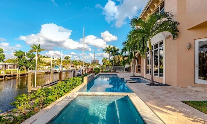 Beachway Estates Casa | Mediterranean 5 Bedroom Mansion on the water with pool and Hot Tub