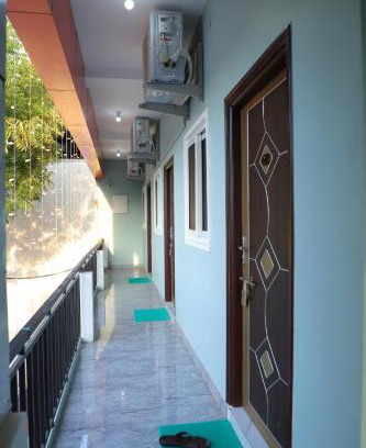 Aranthangi Cabina | Meena Grands Ac rooms