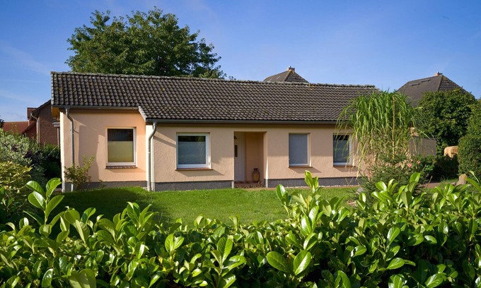 Kirchdorf Casa | MEERTIED - Small bungalow in Kirchdorf on the island of Poel!