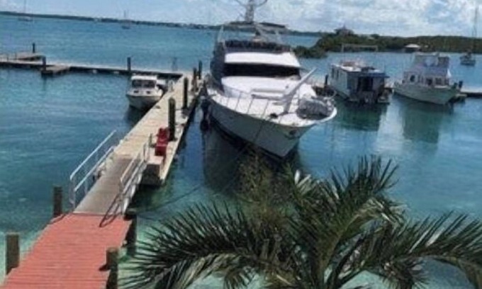Stocking Island Alquiler De Eote | Mega Yacht