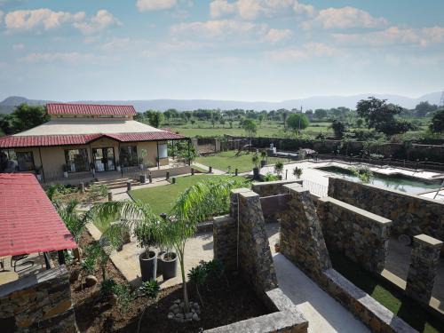 Talab Casa | Meladin Sariska