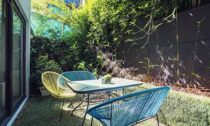 Melbourne Central Business District Apartamento | Melb Cbd a Zen oasis garden studio.