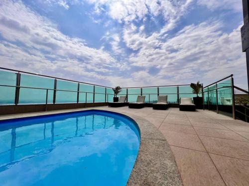Estoril Apartamento | Melhor de BH - Av Barão Homem de Melo 4520 - Apê no Segundo Andar com Vista Linda