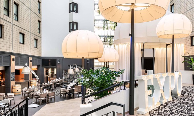 15th Arrondissement Hotel | Mercure Paris Porte de Versailles Expo