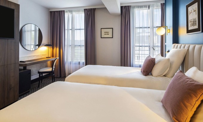 Notre-Dame Hotel | Mercure Versailles Chateau