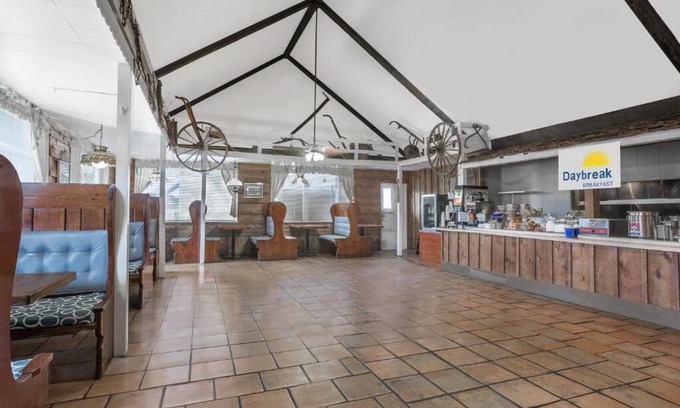 Meridian Hotel | Meridian Inn Hotel