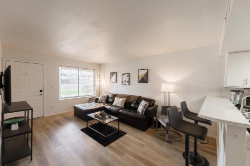 Mesa Apartamento | Mesa Riverview 1 BR Apt with King