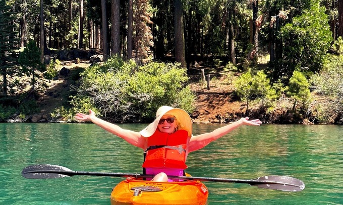 Hamilton Branch Casa | Mesmerizing Riverfront Cabin on Hamilton Branch