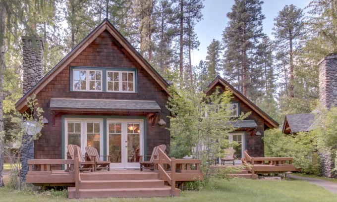 Camp Sherman Cabina | Experimente la naturaleza en esta cabaña de lujo frente al río en el río Metolius