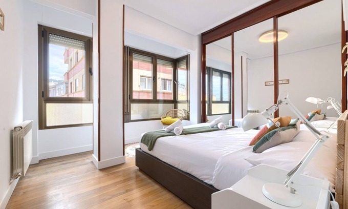 Bilbao Apartamento | Iturribide Hogar Moderno junto al Metro