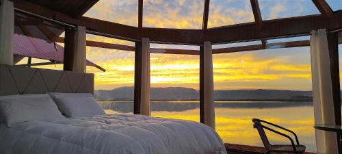 Puno Hotel | Meytic Titicaca lodge Uros