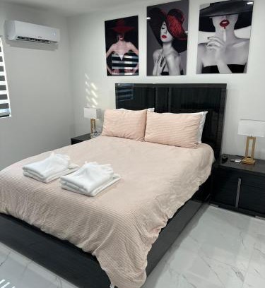 Gladeview Otro | Miami GuestHouse near Mia Airport, Wynwood & Beach