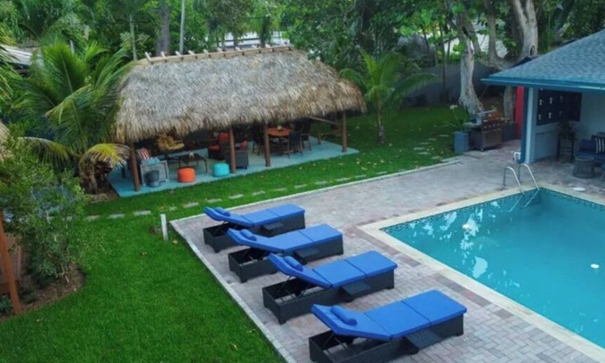 North Miami Villa | Miami Tropical Retreat - Villa Tropical