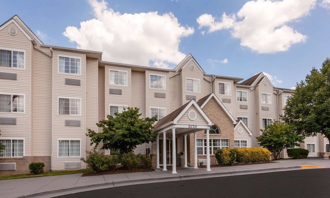 Linthicum Heights Hotel | Microtel Inn & Suites by Wyndham Baltimore BWI Airport