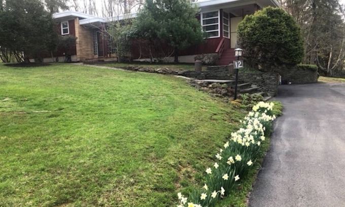 Livingston Manor Casa | Mid-Century Modern Catskill Retreat, Walk to town