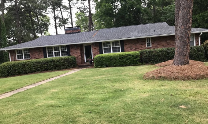 Aiken Casa | Mid century ranch located in quiet Aiken Estates