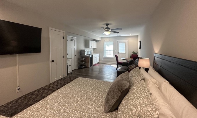 East Ridge Casa | Mid-term rental available - close to all attractions in the Greater Chattanooga and NW Georgia area