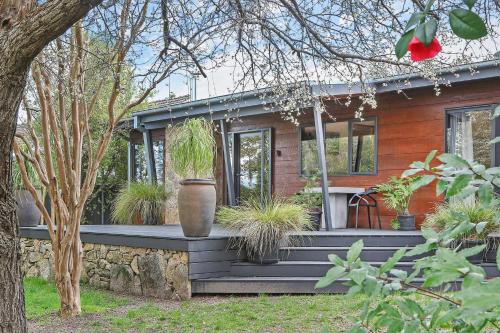 Beechworth Casa | Millie & Pips Beechworth Bungalow