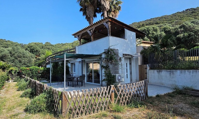 Vetricella Villa | Mini villa T2 air-conditioned, sea view, cosy & modern