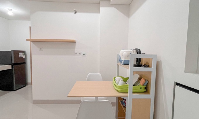Makassar Apartamento | Minimalist 1Br Combined (No Kitchen) At Bandaraya - Tallasa City Makassar Apartment
