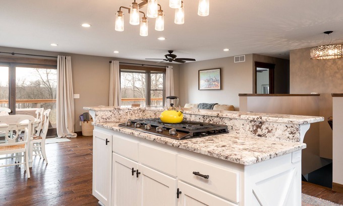 Somerset Casa | MINNeSTAY* Somerset River Retreat | Near Bob Dylan Concert Venue