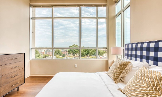 West End Apartamento | Mint House Greenville - Downtown