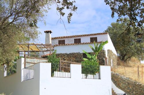 La Corte Casa | Mirador de Santa Ana by SIERRA VIVA