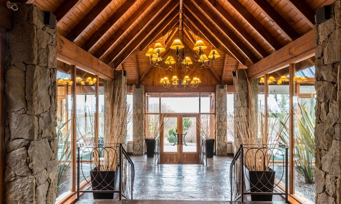 Macrozona Bahía Redonda y Primeros Faldeos Hotel | Mirador del Lago Hotel