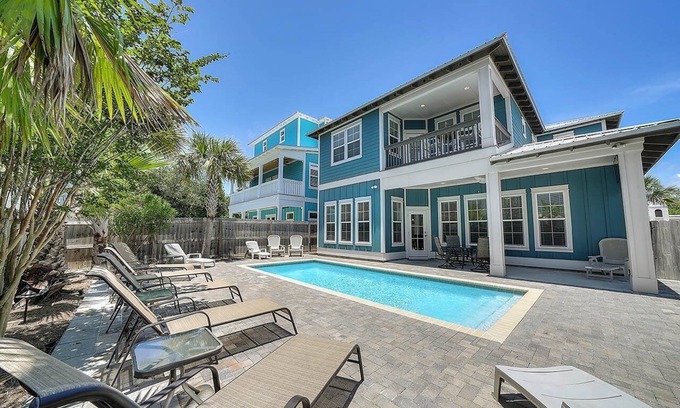 Frangista Beach Villa | Miramar Beach 222 - Cinco Habitaciones Villa, Capacidad 18