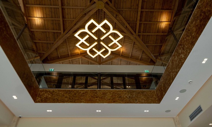 Polichrono Hotel | Mirror Hotel