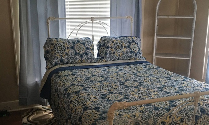 Shreveport Casa | Miss Anthony’s Cottage