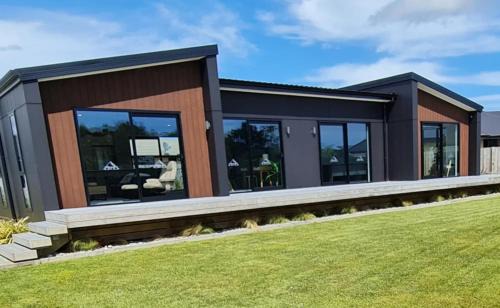 Westport Casa | Miss Eastons Whare