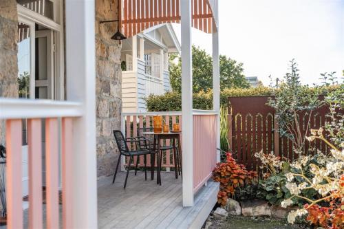 New Farm Apartamento | Miss Midgley's - Refectory