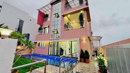 Malavli Villa | Mistwood Villa, Luxury 5BHK with Pool