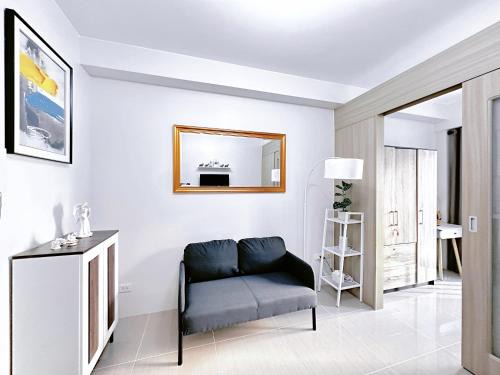 Barangay 76 Apartamento | MOA Staycation Cozy Condo at Shore 1 Residences