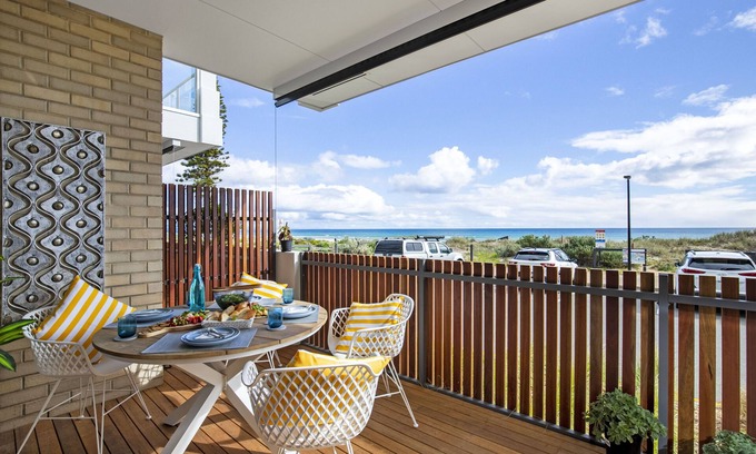Adelaide Apartamento | Moana Beach, Seafront Apartment