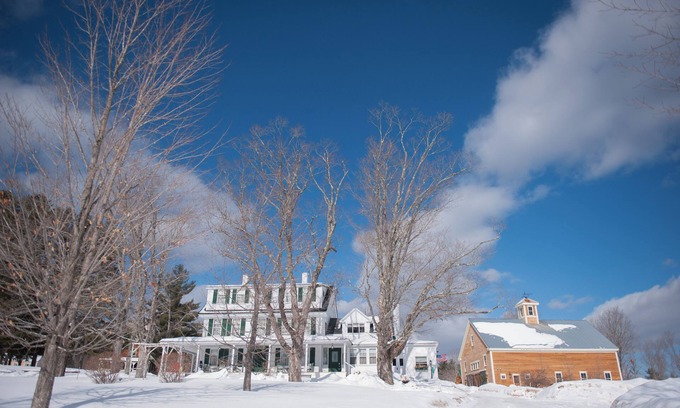 Chocorua Otro | Mock Manor at The Preserve at Chocorua – A Laid-Back Luxury Winter Retreat