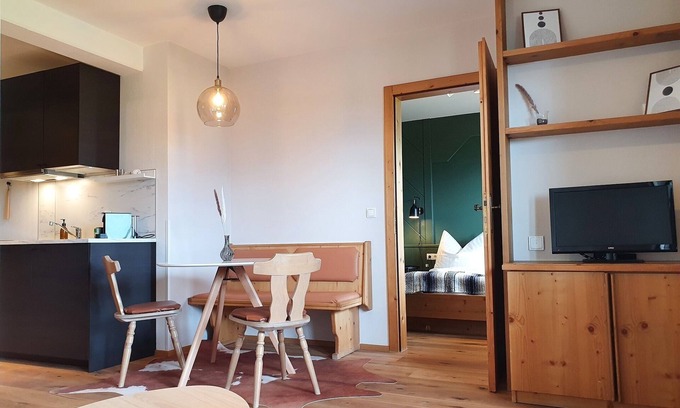 Goetzens Apartamento | "Modern 2-bedroom apartment with free parking."