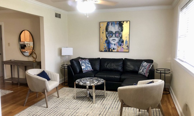 Lake Shore - Lake Vista Condominio | Condominio renovado de 2 habitaciones en excelente ubicación, a pasos del lago Pontchartrain