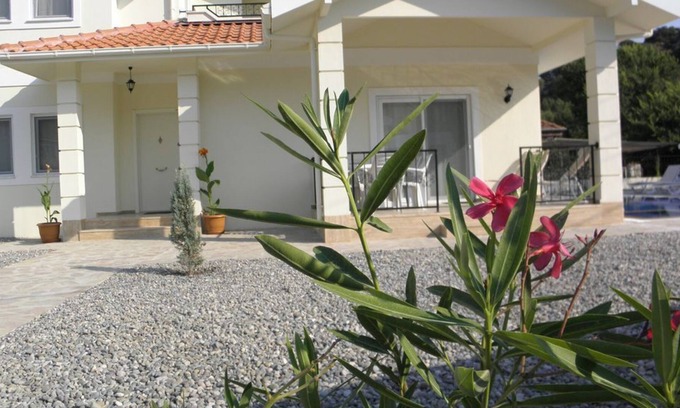 Dalyan City Center Villa | Villa moderna de 3 dormitorios piscina privada ideal para familias