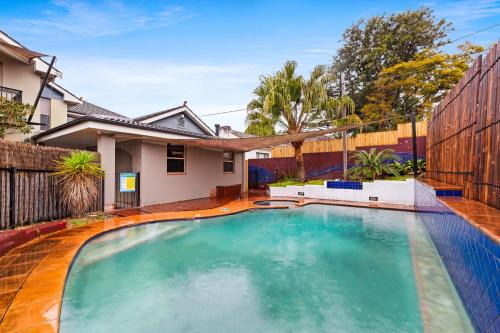 Cabarita Casa | Modern 3-Bed with Pool & Water Views by Beach