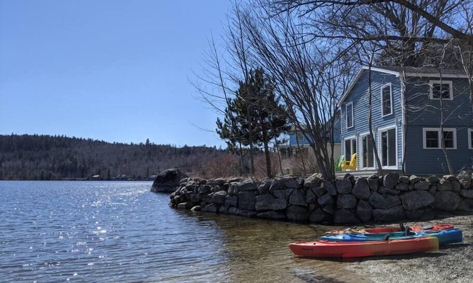Dedham Cabaña | Modern 4 season lakefront 4BR, 2BA near Acadia