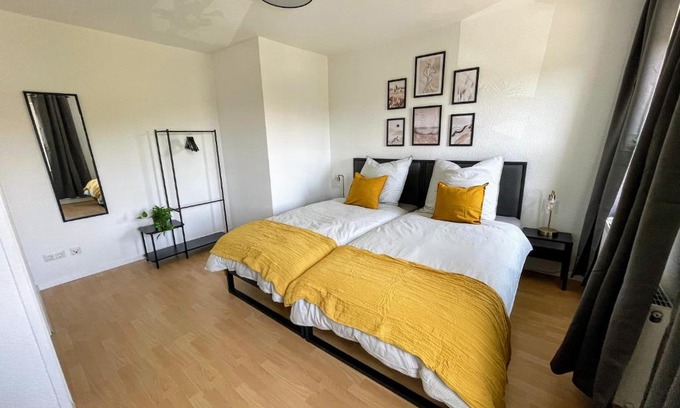 Floha Apartamento | Modern 4 Zi Rooms Netflix, Wifi, Parken CasaLuna85