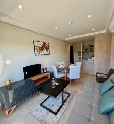 Luque Apartamento | Modern And Chic Loft Close To The Airport In Luque