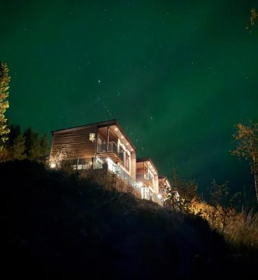 Laukeng Casa | Modern and cozy fjord view cabin