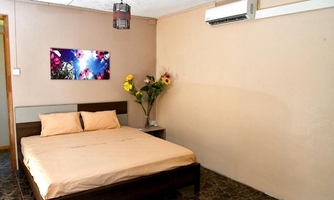 Surinam Apartamento | Modern Apartment with Garden and Lake View in Riambel
