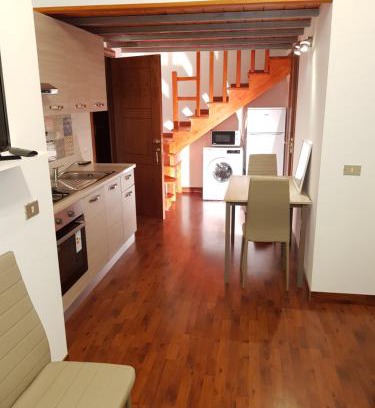 Sant'Eufemia Lamezia Apartamento | Modern Apt REVENTINO - Le Lincelle, Lamezia