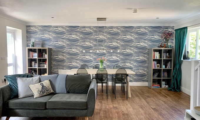 Pembroke Casa | Modern beach house 3 bed, 3 bath, balcony, sea view