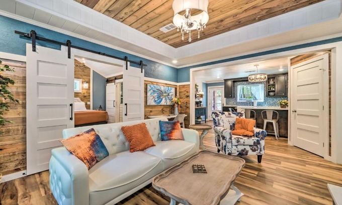 Broken Bow Casa | Modern Broken Bow Cabin, Near Lake and Wineries